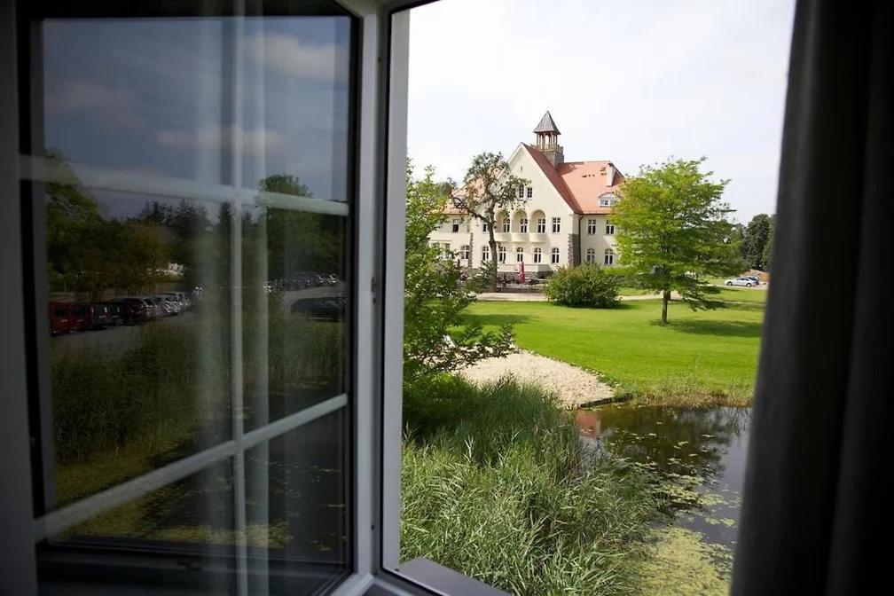 Schloss Krugsdorf Bagian luar foto