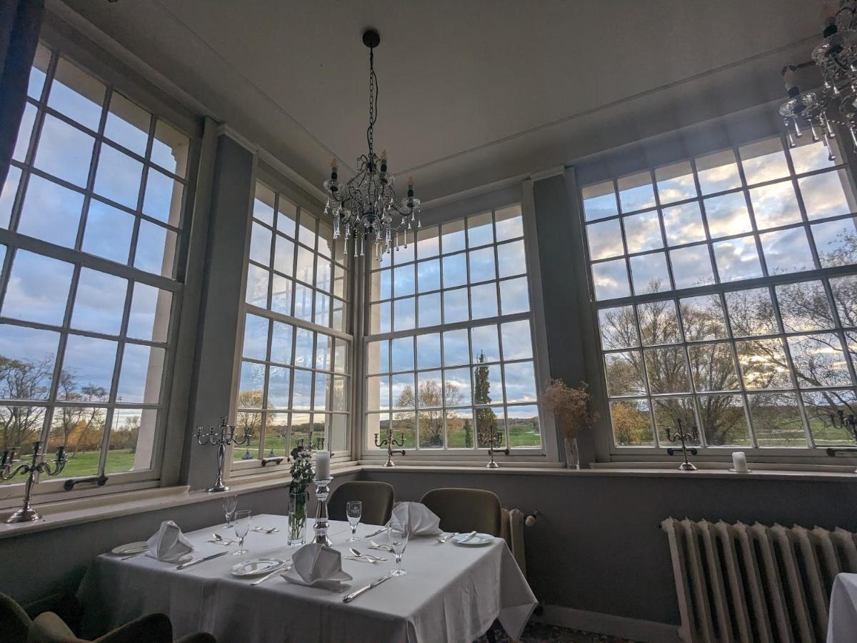 Schloss Krugsdorf Bagian luar foto